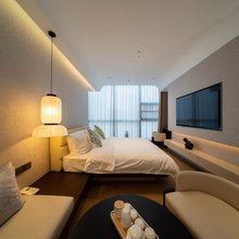 柒拾X柒宾舍(西安大唐西市咖啡街区西工大地铁站店)