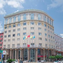 柏曼酒店(长沙星沙经济开发区中茂城店)
