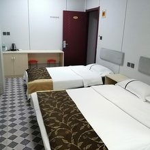 圣果宾馆(西安明德理工学院店)