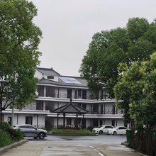 白塔金轩阁民宿