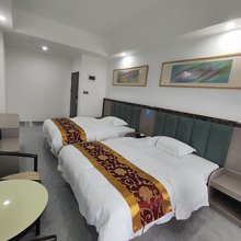亿晨主题客栈(华昌购物广场店)