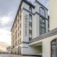 好梦林水假日酒店