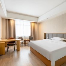 越家酒店(抚州东华理工梦湖店)