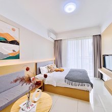 贝思公寓(悦来天虹购物中心店)