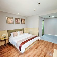 沃德阿拉丁酒店(城阳区政府农业大学店)