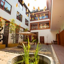 东陌酒店(洛阳中国国花园店)