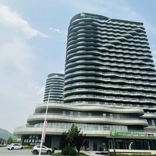 拾涧海海景公寓