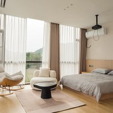 青沐拾光·原木诧寂宁谧庭院美宿(龙门古镇景区店)