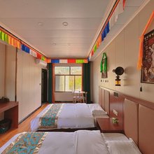 云边山居客栈(官鹅沟景区店)