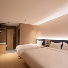 如家派柏·云酒店(天津梅江会展中心第一附属医院店)