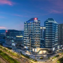 万汇城酒店(南京江北新区工业大学店)