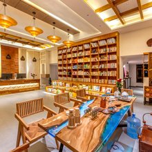 东坡书吧酒店(麒麟区金鳞湾爱情小镇店)
