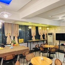 西安山雀青年旅舍(省体育场南稍门地铁站店)