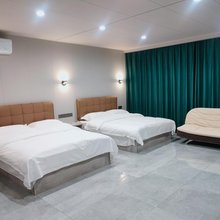 凌海夏日宾馆