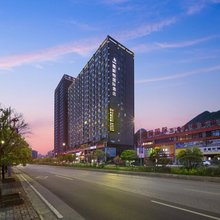 雅斯特国际酒店(六盘水领翔国际店)