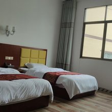 小七孔镇龙缘客栈