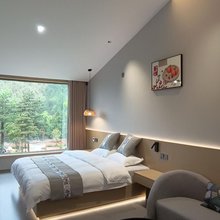 天柱山望岳亭农庄(大龙窝索道店)