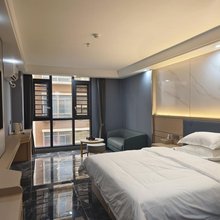 宇辉公寓(汕头陈店店)