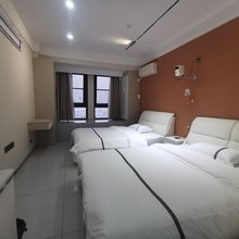 悦居民宿酒店(洛阳华耀城店)