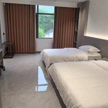 新欧罗酒店