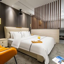考拉影院民宿(长沙火车站朝阳村地铁站店)