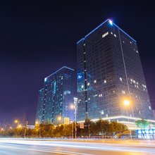 由里美宿·智慧酒店(昆明高铁南站联大街地铁站店)
