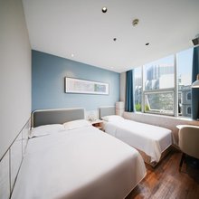 济南鑫鸿宾馆(齐鲁医院泉城广场店)