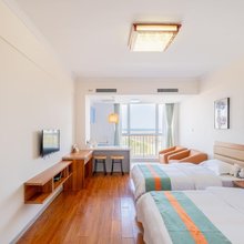 怡澜海景公寓(那香海纹石宝滩店)