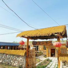 库尔德宁半边山下明轩小院民宿