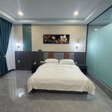 吴家酒店(察布查尔伊昭公路店)