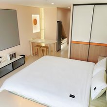 南京瑞斯特公寓(江宁大学城店)