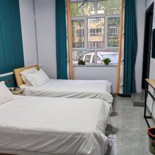 尼勒克县东苑客栈