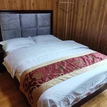 酉阳忆隆宾馆(兴隆镇店)