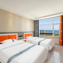 青海湖圣蓝客栈