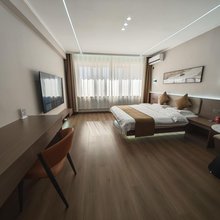 梦旅主题公寓(昆区包百王府井店)
