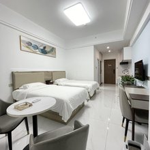 绿地新海岸智慧公寓(海口国际会展中心店)