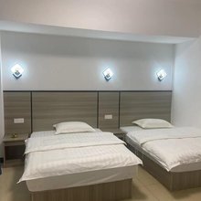 鸿运时尚公寓