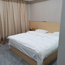 悦漫裕假日酒店