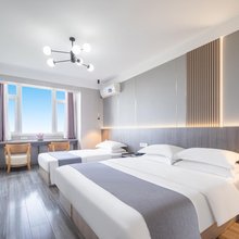看海湾海景公寓(日照万达广场东夷小镇店)