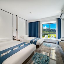 景逸澜园·Life轻奢美宿(景洪孔雀湖西双版纳站店)