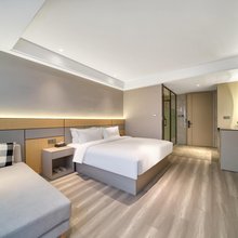鼎馨酒店(嘉兴王店梅里印象广场店)