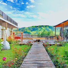 同栖·Sunny 花园民宿(那拉提景区店)