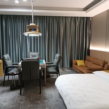 公安海豚湾酒店