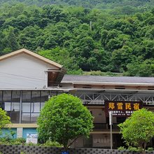 恩施大清江郑雪民宿