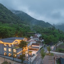 五房览山