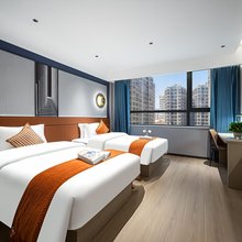 皮皮酒店(郴州友阿广场郴州站店)