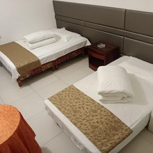 宜居招待所(西安沙井村店)