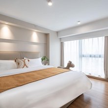 南京全能MoCo酒店公寓(吴侯街地铁站正荣中心店)