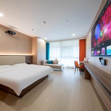 枫舍酒店(海亮广场人民会堂地铁站店)