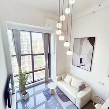 诚忆精致loft公寓(成都西站龙湖西府琅悦店)